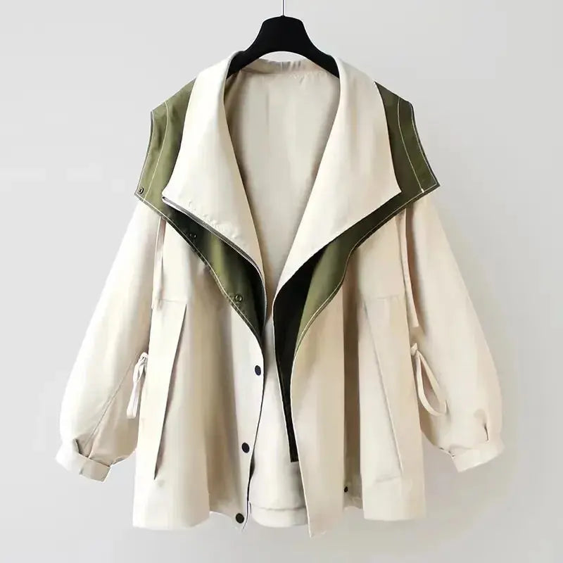 Women’s Slim Fit Rain Jacket